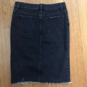 H&M Skirts - Black denim pencil skirt with front slit H&M Skirts - Black denim pencil skirt with front slit